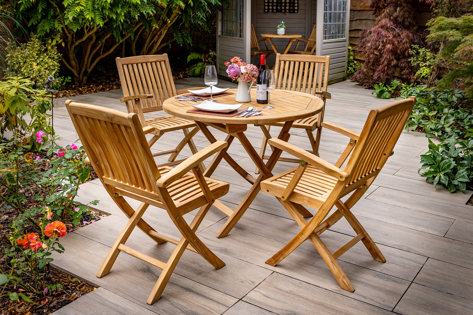Malton 4 Seat Round Folding Dining Set